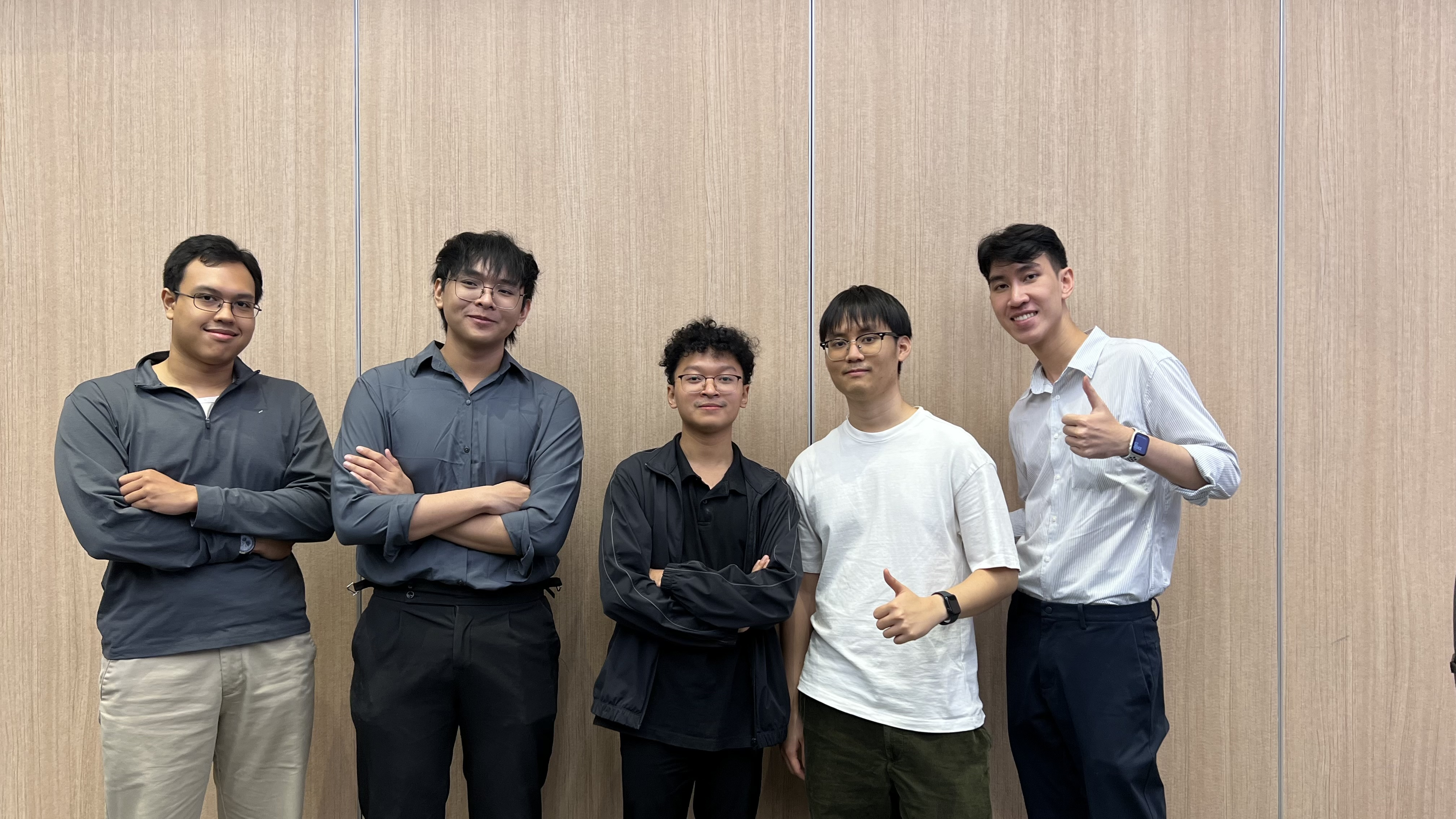 Live demo of OutfitMaxxing at the hackathon
